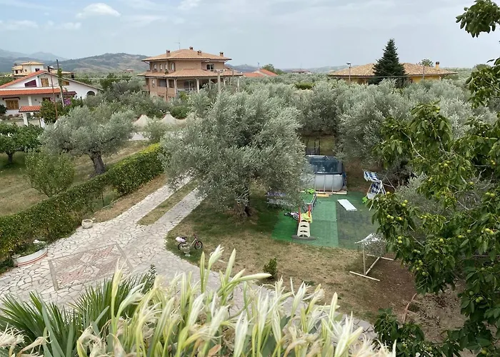 Konukevi Ulivi Tocco da Casauria