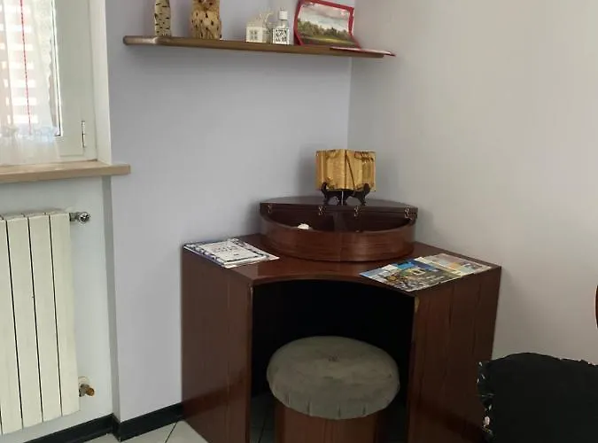 Ulivi בית הארחה 4*